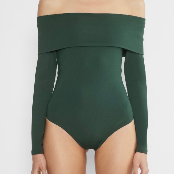 Aritzia Contour Deco Off the Shoulder Bodysuit - Picture 2 of 7